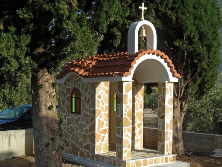 Λιβαδειά Βοιωτίας, Βυζαντινό προκάτ εκκλησάκι